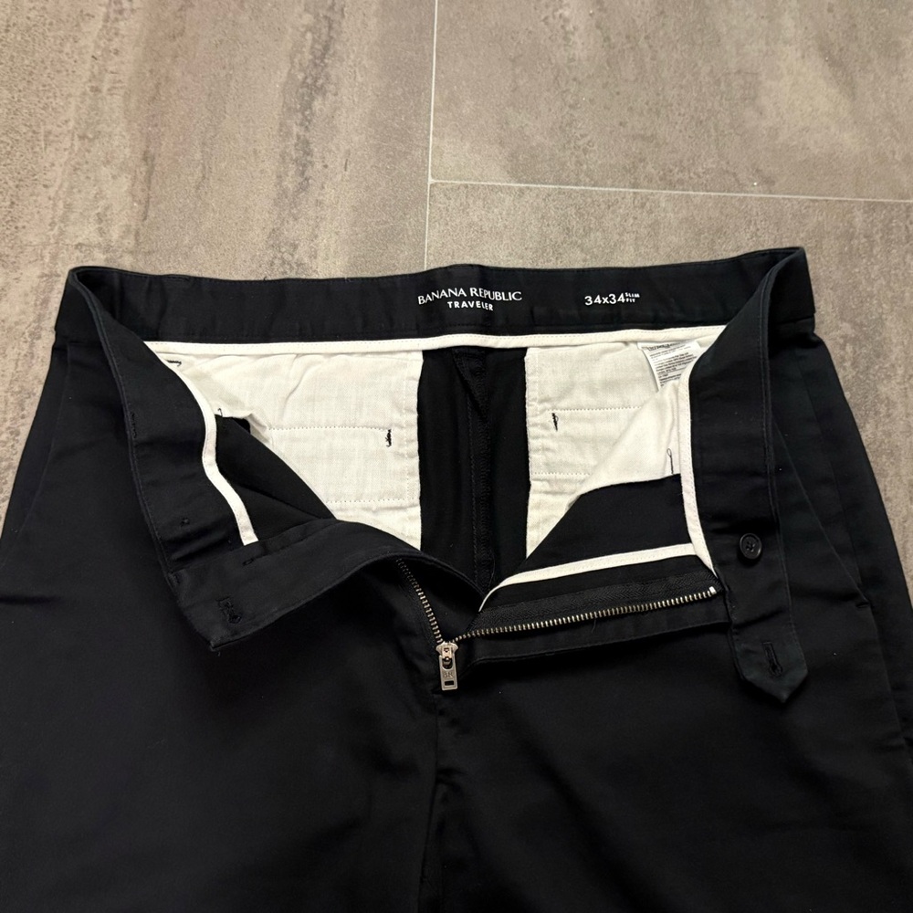Banana Republic Travelers black size W34x34 Slim Fit Pants
